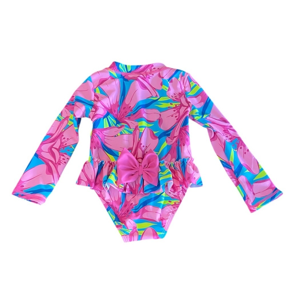 Tommy Bahama Pink Bow Pattern Long-Sleeve Ruffle One-Piece Rashguard - Picture 2 of 7